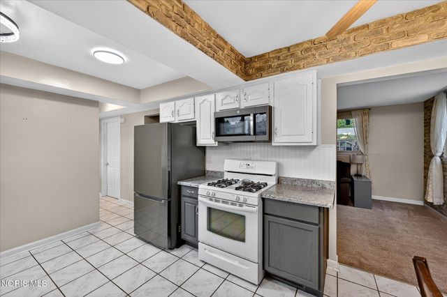 1216 Cady Street, Maumee, OH 43537