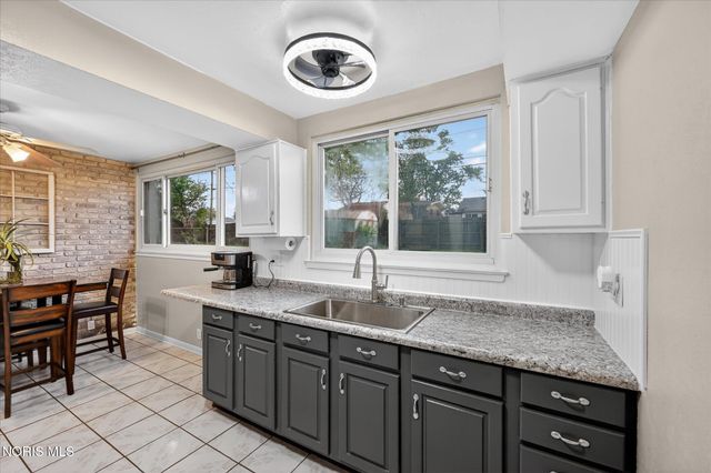 1216 Cady Street, Maumee, OH 43537