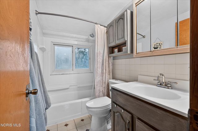 1216 Cady Street, Maumee, OH 43537