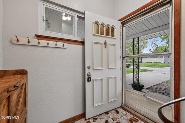 1216 Cady Street, Maumee, OH 43537
