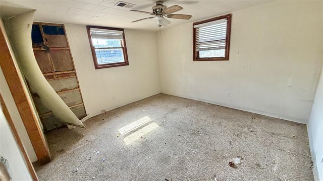 1565 N Teakwood Drive, Stevensville, MI 49127