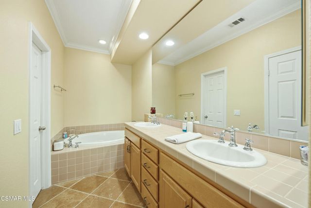 109 Via Aldea, Newbury Park, CA 91320