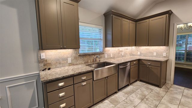 3817 Yellowstone Place, Denton, TX 76209