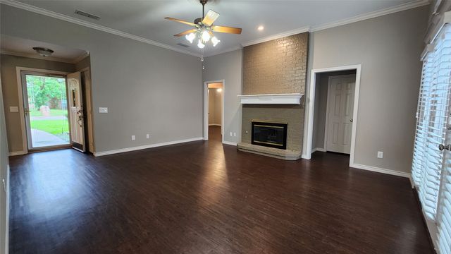 3817 Yellowstone Place, Denton, TX 76209