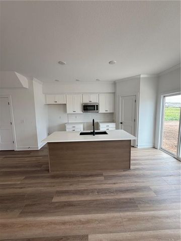 3325 NE 87th Street 17B, Kansas City, MO 64156