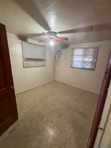 2827 Bel Air Drive NE, Albuquerque, NM 87110