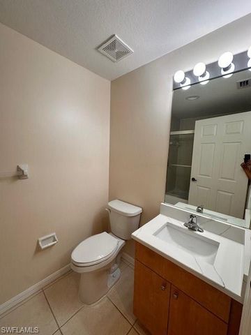 1105 Van Loon Commons CIR 202, Cape Coral, FL 33909