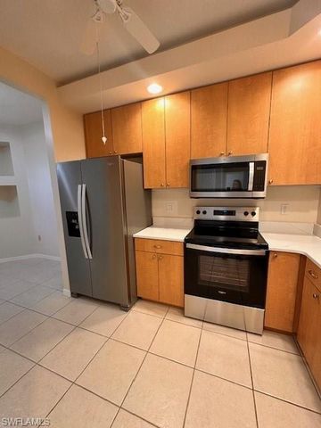 1105 Van Loon Commons CIR 202, Cape Coral, FL 33909