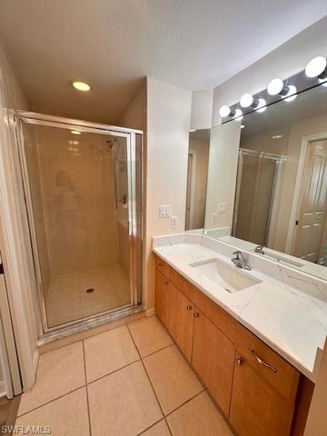 1105 Van Loon Commons CIR 202, Cape Coral, FL 33909