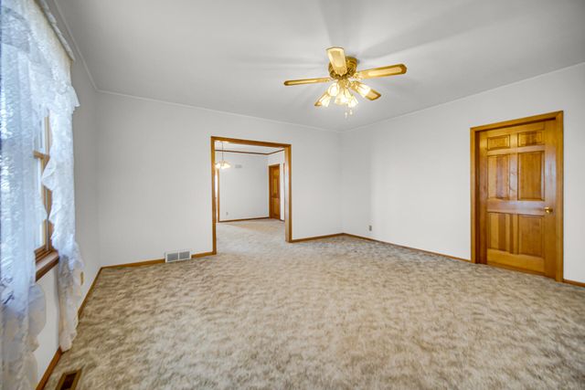 32670 Chicago Trail, New Carlisle, IN 46552