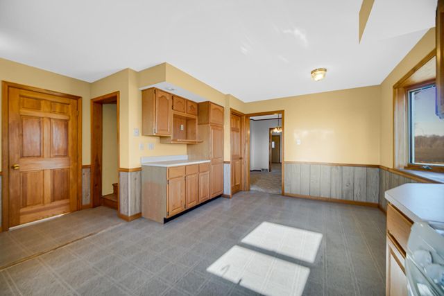 32670 Chicago Trail, New Carlisle, IN 46552