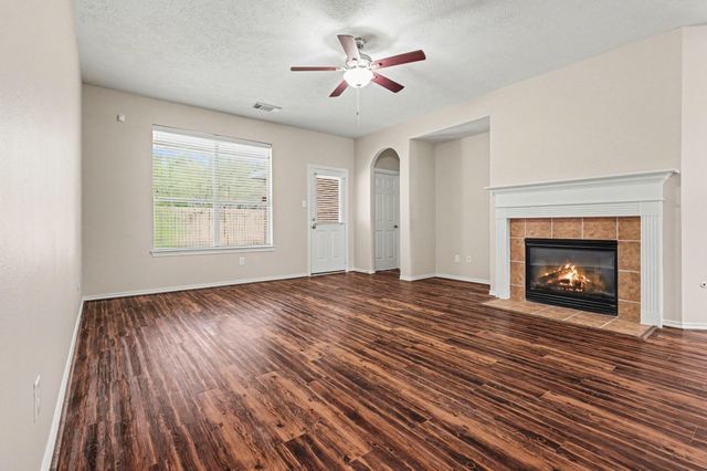 25614 Saddlebrook Village Drive, Tomball, TX 77375