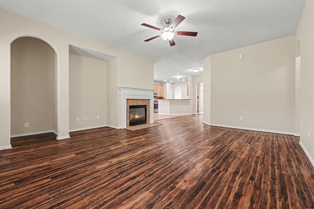 25614 Saddlebrook Village Drive, Tomball, TX 77375