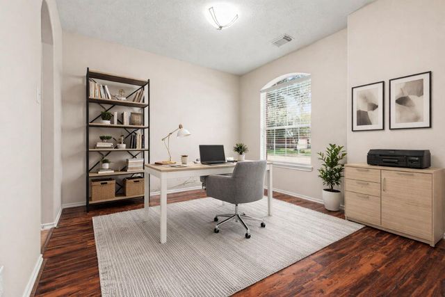 25614 Saddlebrook Village Drive, Tomball, TX 77375