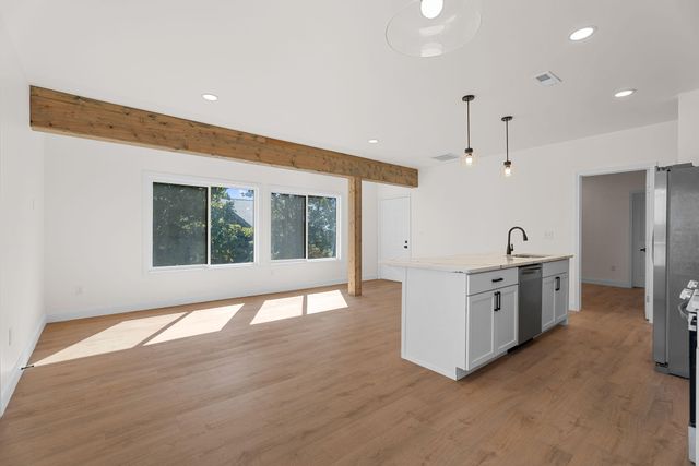 129 Treehouse Lane, Branson, MO 65616