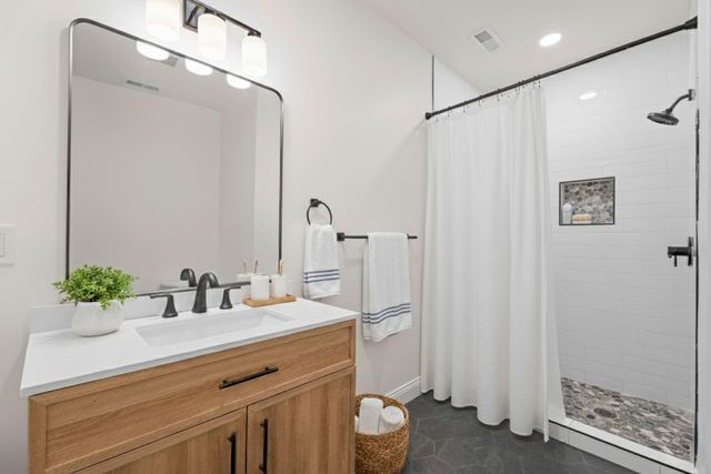 129 Treehouse Lane, Branson, MO 65616