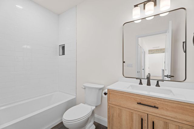 129 Treehouse Lane, Branson, MO 65616