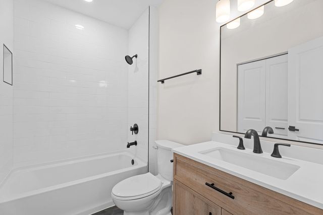 129 Treehouse Lane, Branson, MO 65616