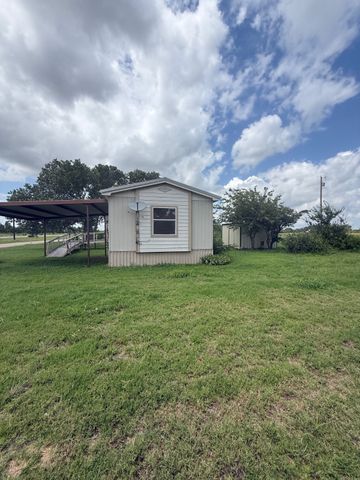703 Pecan Meadow Drive, Clyde, TX 79510