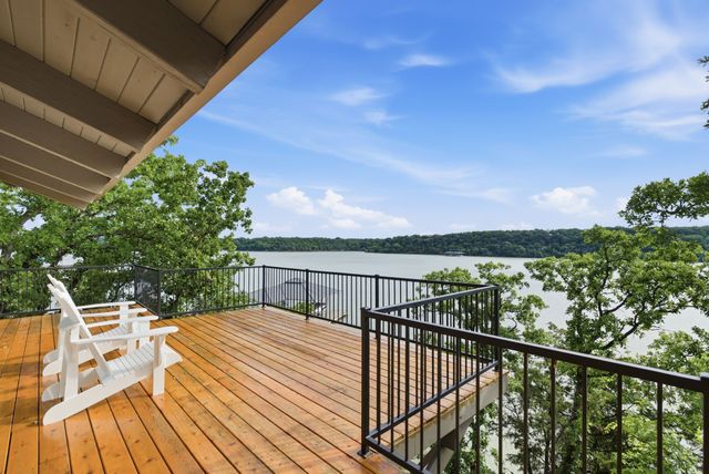 28 Lake Point Drive, Gordon, TX 76453