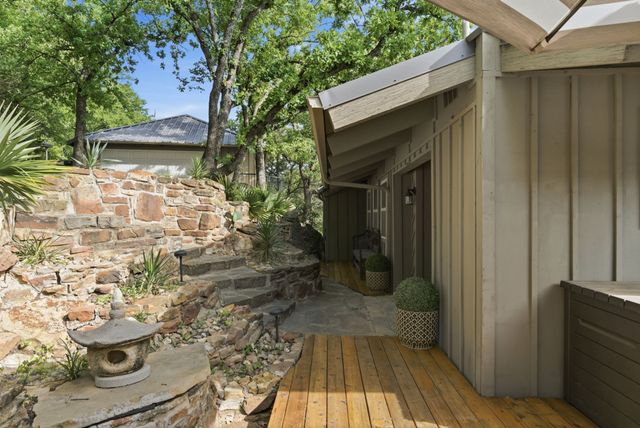 28 Lake Point Drive, Gordon, TX 76453