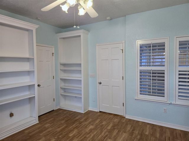 9020 N Timberview Drive, Midwest City, OK 73130