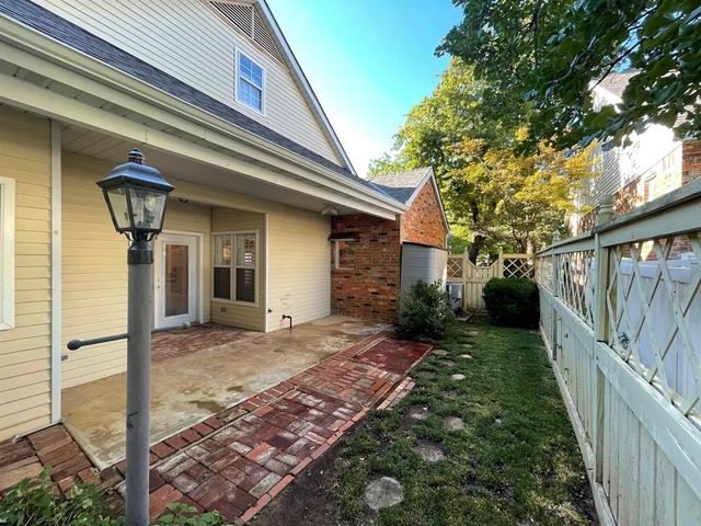 9020 N Timberview Drive, Midwest City, OK 73130