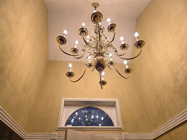 9020 N Timberview Drive, Midwest City, OK 73130