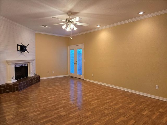 9020 N Timberview Drive, Midwest City, OK 73130