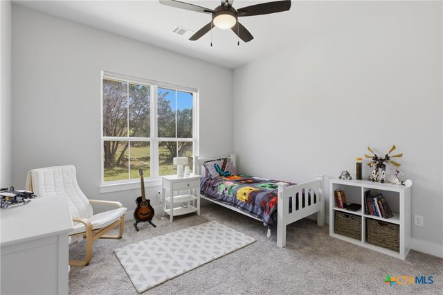 300 County Road 220, Florence, TX 76527