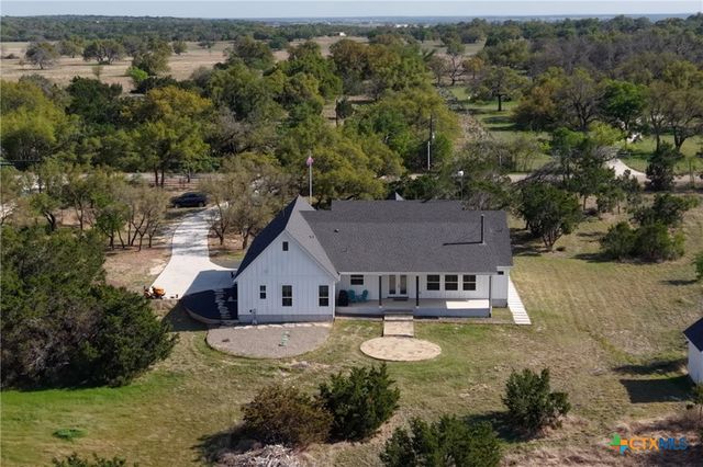 300 County Road 220, Florence, TX 76527