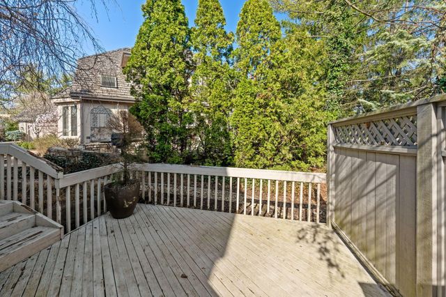 8544 Cartney Court, Dublin, OH 43017