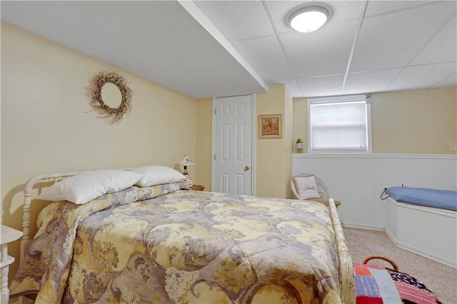 402 POPLAR Street, Peculiar, MO 64078