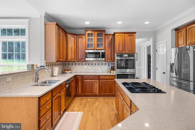 6909 TANGLEWOOD DR, Warrenton, VA 20187