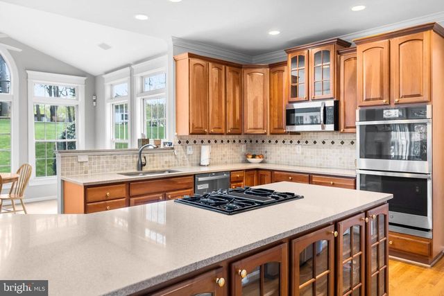 6909 TANGLEWOOD DR, Warrenton, VA 20187