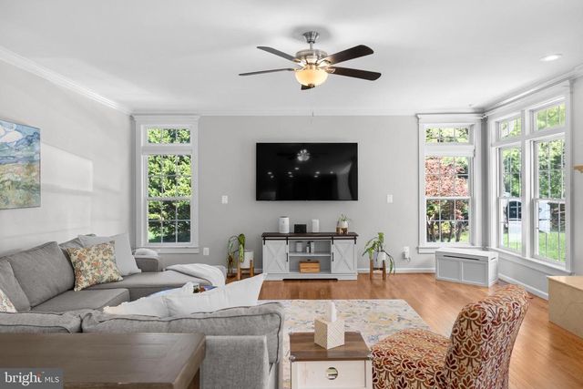 6909 TANGLEWOOD DR, Warrenton, VA 20187