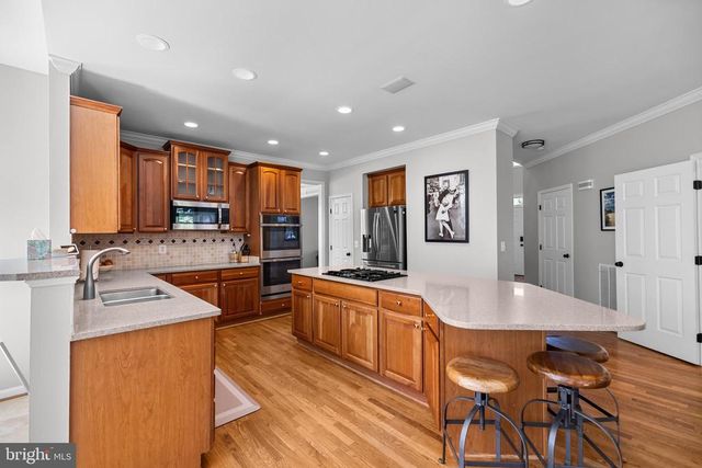6909 TANGLEWOOD DR, Warrenton, VA 20187