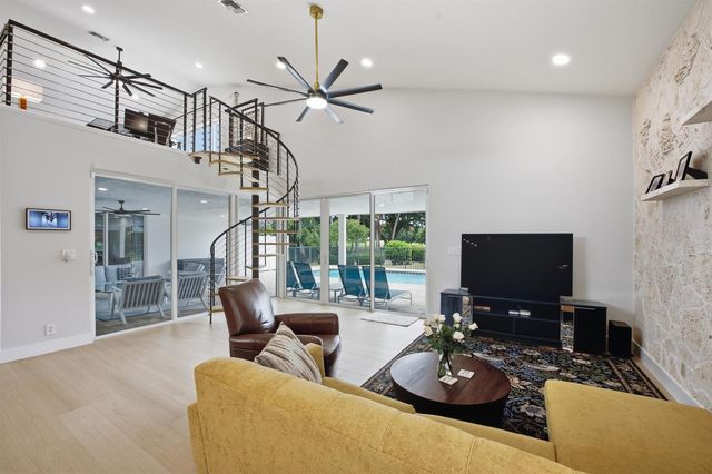 21878 OLD BRIDGE Trail, Boca Raton, FL 33428