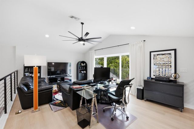 21878 OLD BRIDGE Trail, Boca Raton, FL 33428