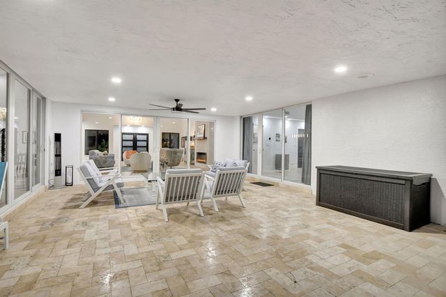 21878 OLD BRIDGE Trail, Boca Raton, FL 33428