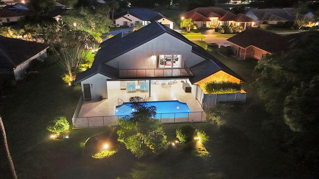 21878 OLD BRIDGE Trail, Boca Raton, FL 33428