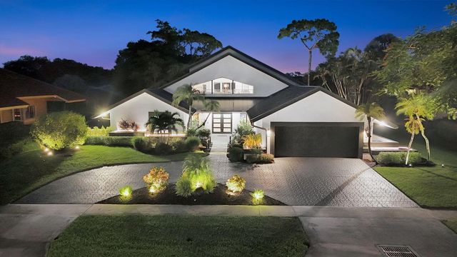 21878 OLD BRIDGE Trail, Boca Raton, FL 33428