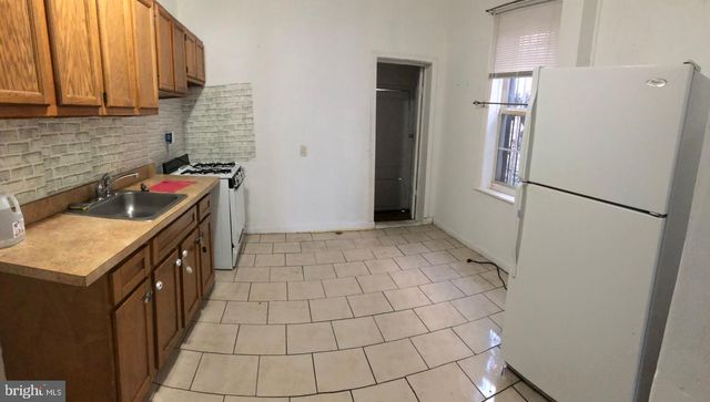 3122 E ST, Philadelphia, PA 19134