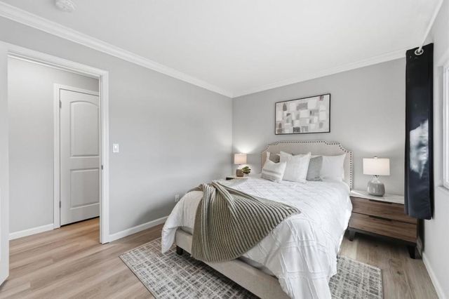 61 N Leigh Avenue, Campbell, CA 95008