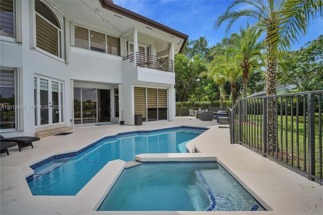 14332 Ardoch Place -, Miami Lakes, FL 33016