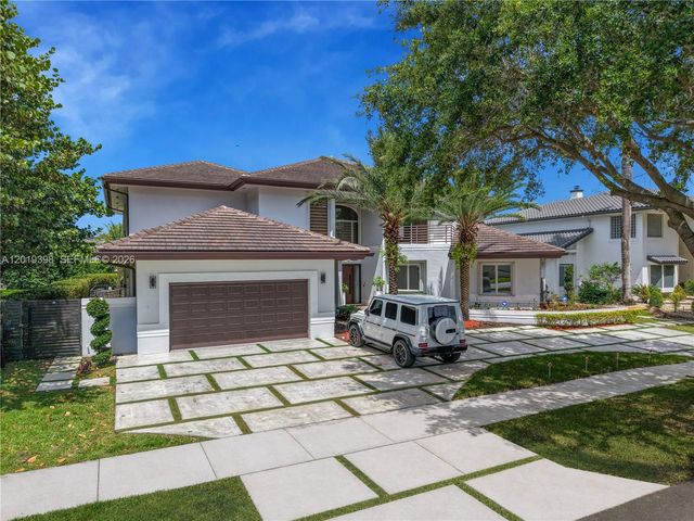 14332 Ardoch Place -, Miami Lakes, FL 33016