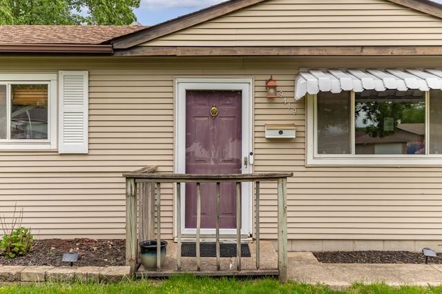 9419 Saric Drive, Highland, IN 46322