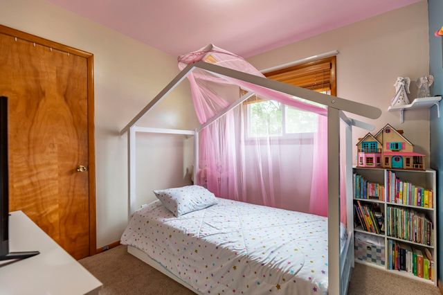 9419 Saric Drive, Highland, IN 46322