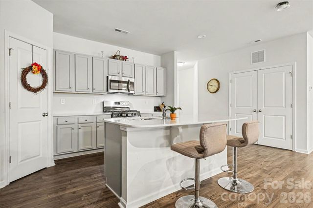 8849 Brakeman Drive, Waxhaw, NC 28173