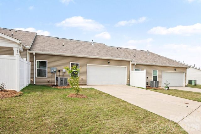 8849 Brakeman Drive, Waxhaw, NC 28173